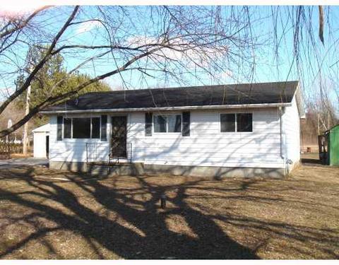 9558 Plank, Maybee, MI 48159 photo 1