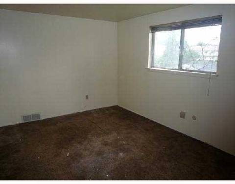 39646 Bart, Canton, MI 48187 photo 7