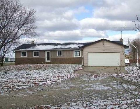 4125 Curdy, Howell, MI 48855 photo 1