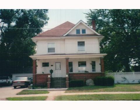 816 Elm, Monroe, MI 48162 photo 1
