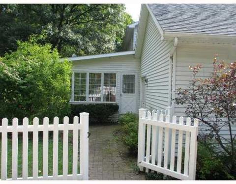 5681 Mountain, Brighton, MI 48116 photo 3