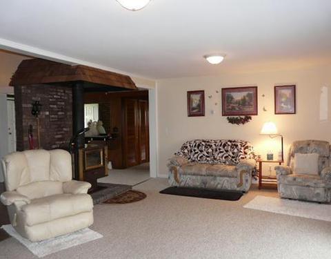 19476 Cone, Milan, MI 48160 photo 6