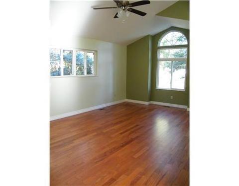 91 Cornell, Howell, MI 48843 photo 4