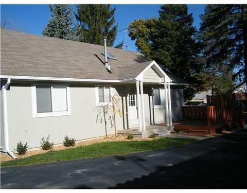 91 Cornell, Howell, MI 48843 photo 3