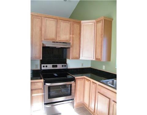 91 Cornell, Howell, MI 48843 photo 5