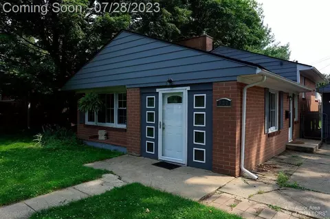 832 E Frst, Ypsilanti, MI 48198