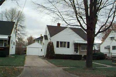 813 Huron, Flint, MI 48507 photo 1