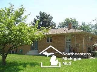 411 Orchard, Monroe, MI 48162 photo 8