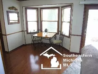 2210 Willow Bnd, Temperance, MI 48182 photo 8