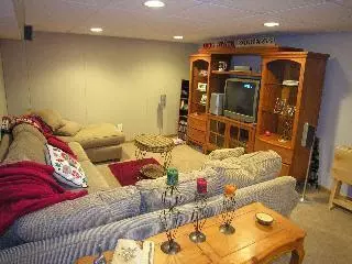 2210 Willow Bnd, Temperance, MI 48182 photo 19