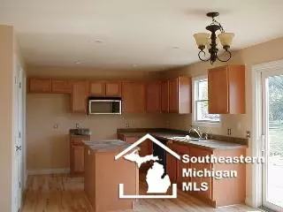 14978 Kortney, Monroe, MI 48161 photo 2