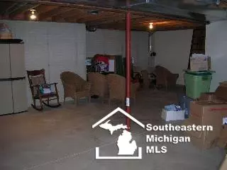2803 E Country, Monroe, MI 48162 photo 10