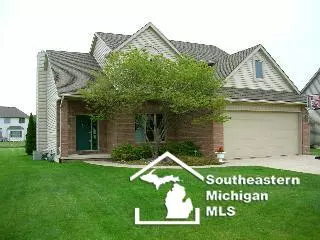 2803 E Country, Monroe, MI 48162 photo 1