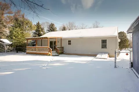 111 Elk, Marshall, MI 49068 photo 21