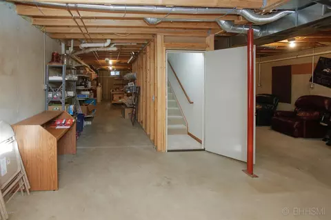 111 Elk, Marshall, MI 49068 photo 15