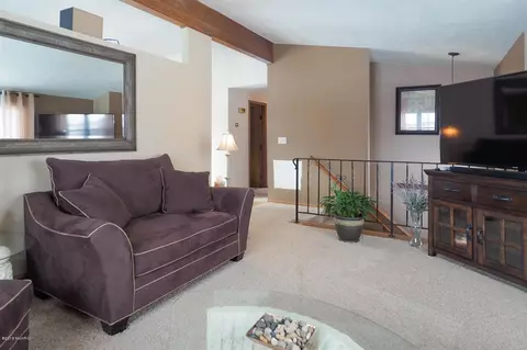 466 R Dr S, Fulton, MI 49052 photo 6