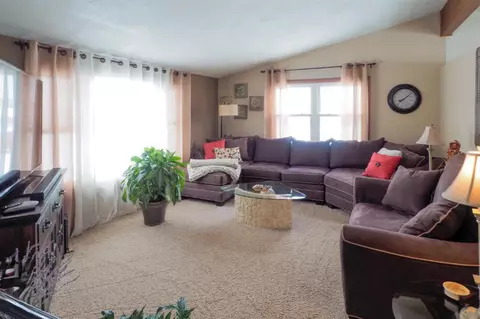 466 R Dr S, Fulton, MI 49052 photo 4