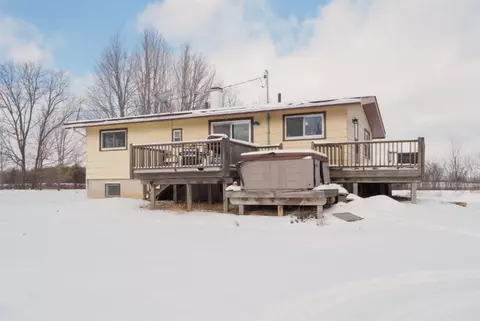 466 R Dr S, Fulton, MI 49052 photo 24