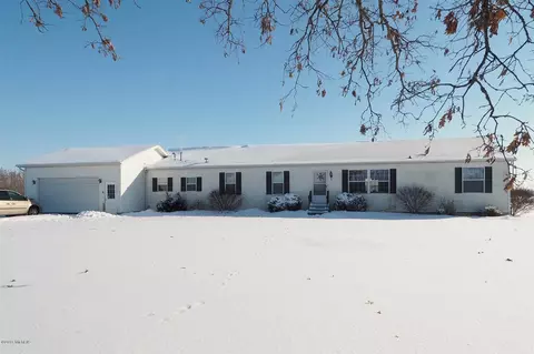 66139 Klett Rd, Constantine, MI 49042 photo 1
