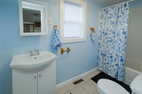 1040 S Constantine, Three Rivers, MI 49093 photo 10