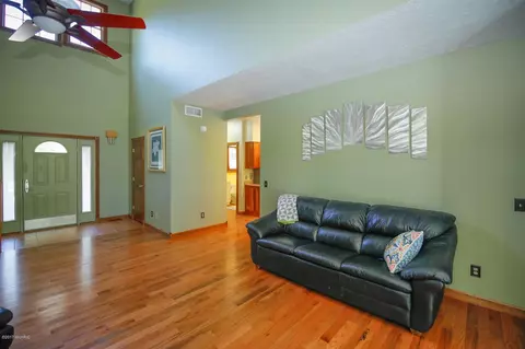 17161 Limberlost, Three Rivers, MI 49093 photo 9