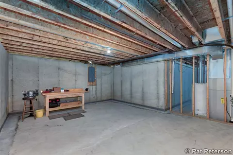 951 Grindle, Lowell, MI 49331 photo 25
