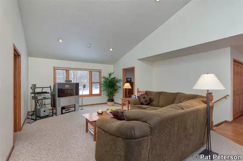 951 Grindle, Lowell, MI 49331 photo 8