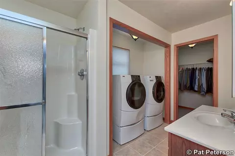 951 Grindle, Lowell, MI 49331 photo 12
