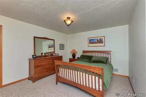 951 Grindle, Lowell, MI 49331 photo 10