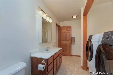 951 Grindle, Lowell, MI 49331 photo 13