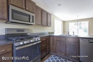 5166 Circleview, Allendale, MI 49401 photo 4