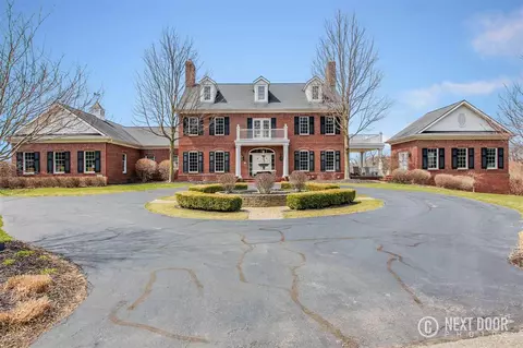 2439 Treehill, Ada, MI 49301 photo 2