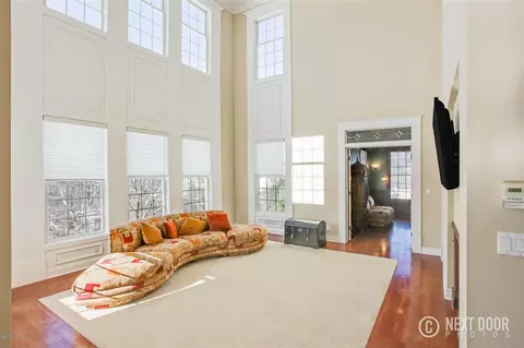 2439 Treehill, Ada, MI 49301 photo 19