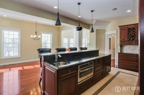 2439 Treehill, Ada, MI 49301 photo 27