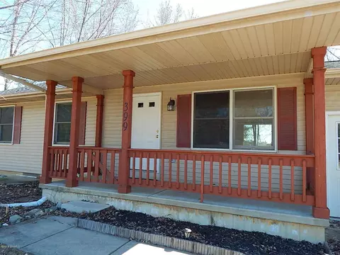 399 Third, Sunfield, MI 48890 photo 3