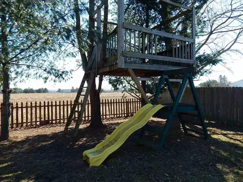 399 Third, Sunfield, MI 48890 photo 7