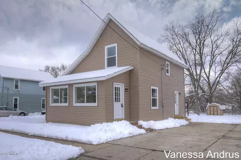 754 Root, Belding, MI 48809 photo 1