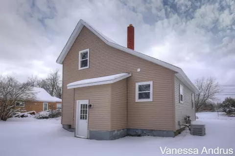 754 Root, Belding, MI 48809 photo 19