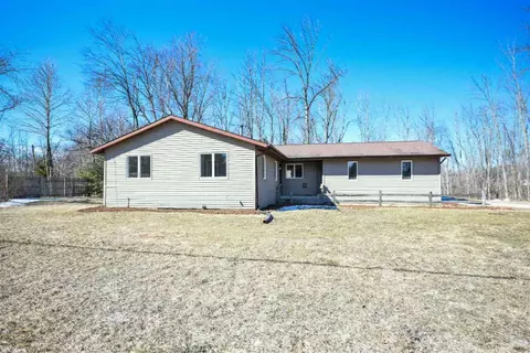 1100 S Sheridan, Stanton, MI 48888 photo 2