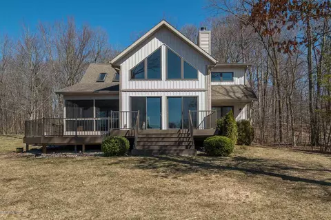 36955 Baseline, Gobles, MI 49055 photo 1