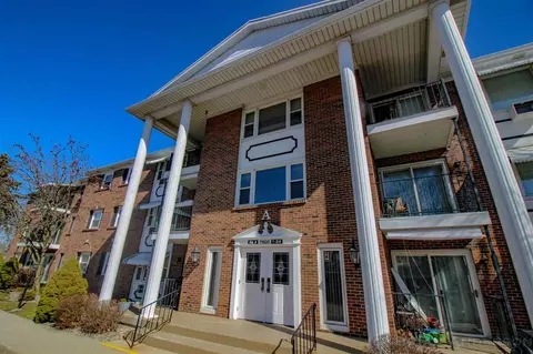 7500 Boulder Blf #12, Jenison, MI 49428 photo 1