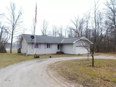 4340 E 106th, Grant, MI 49327 photo 1