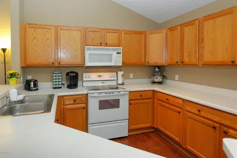 342 Westbrook, Marshall, MI 49068 photo 7