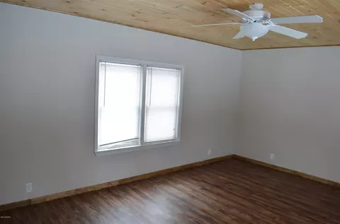 2613 S Evergreen, White Cloud, MI 49349 photo 15
