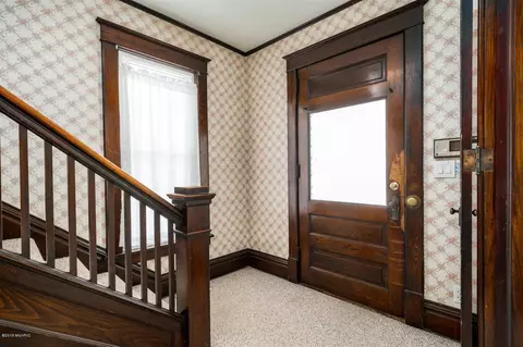 220 Exchange, Marshall, MI 49068 photo 4