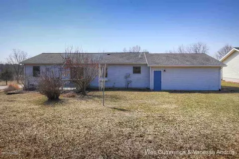 808 Morgan, Belding, MI 48809 photo 20
