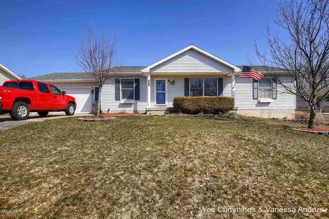 808 Morgan, Belding, MI 48809 photo 1
