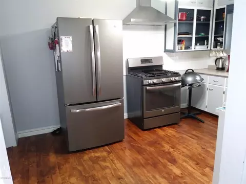 609 State, Three Rivers, MI 49093 photo 2