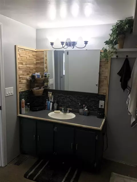 609 State, Three Rivers, MI 49093 photo 7