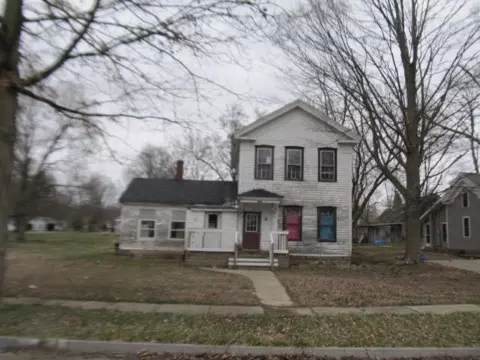 435 White Pigeon, Constantine, MI 49042 photo 1